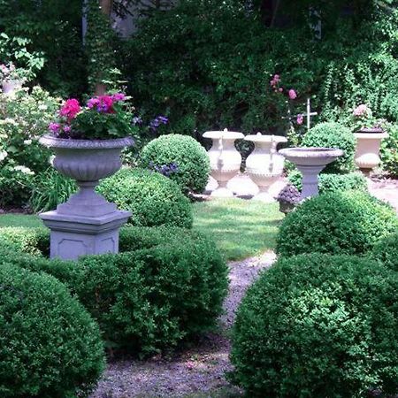 ホテル Bastgen Bed & Breakfast ヴィットリッヒ エクステリア 写真