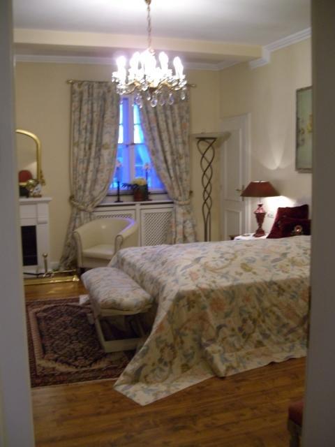 ホテル Bastgen Bed & Breakfast ヴィットリッヒ エクステリア 写真